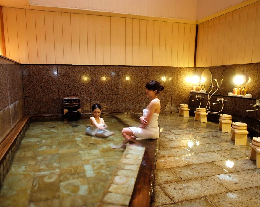 Live-grill Dining Kitchen